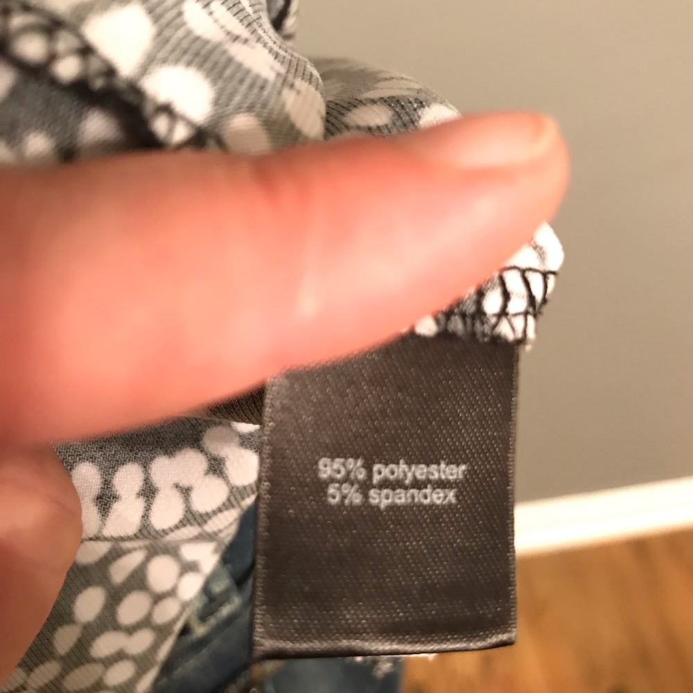 Side Shoulder Tie Patterned Blouse - Picture 6 of 8